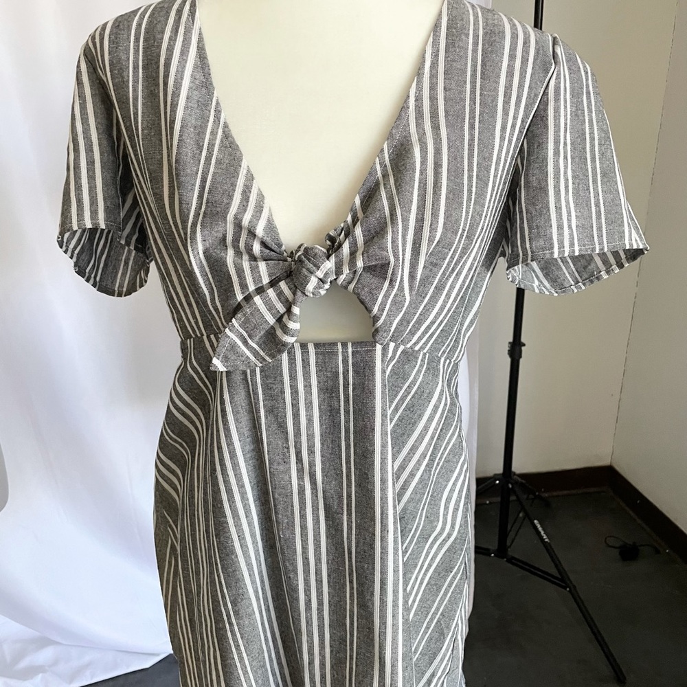 Cotton Candy LA. Striped dress. Size L